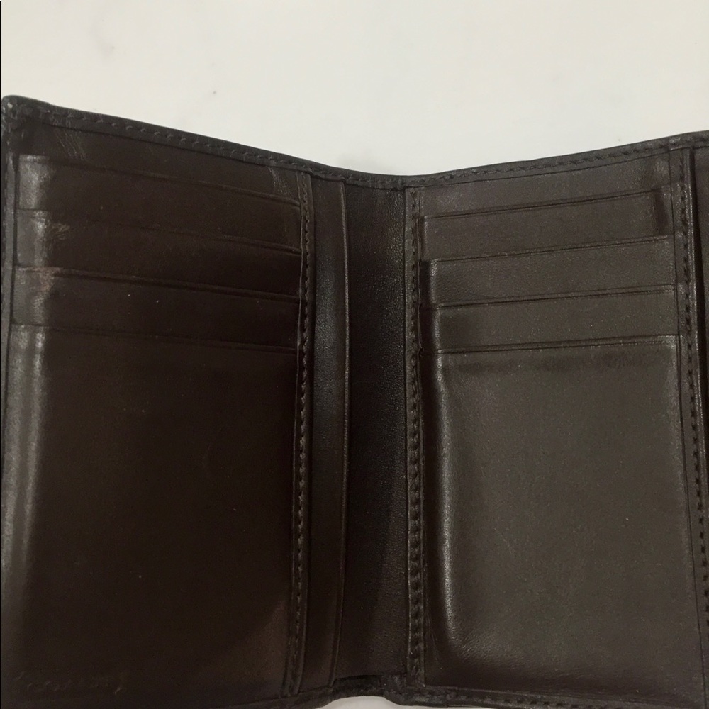 Coach Signature Trifold Wallet - Picture 4 of 6